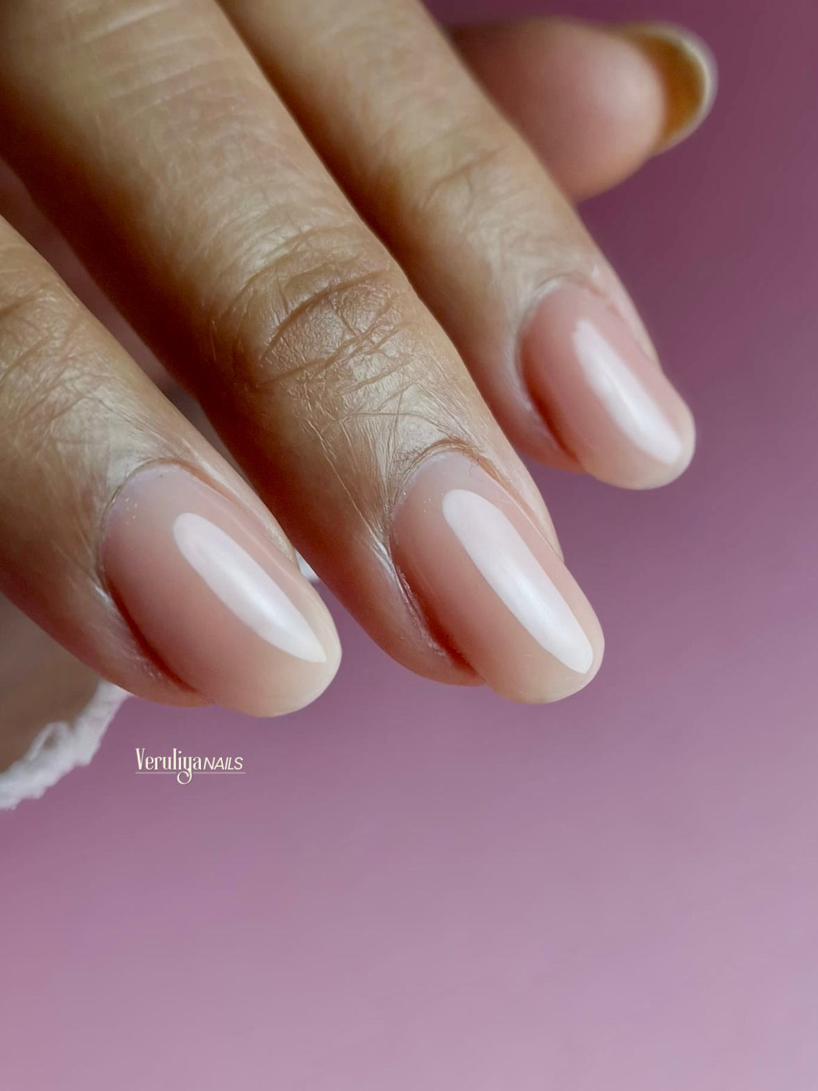 Hard Gel: Natural Nail Treatment